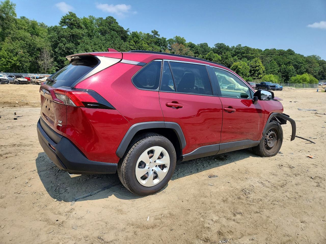 2021 Toyota Rav4 Le - zdjęcie 3