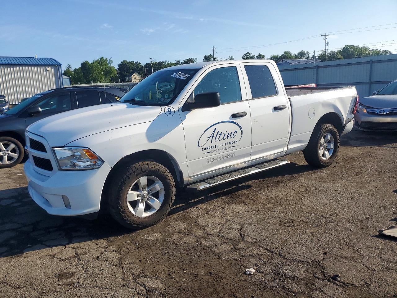 2018 Ram 1500 St - zdjęcie główne