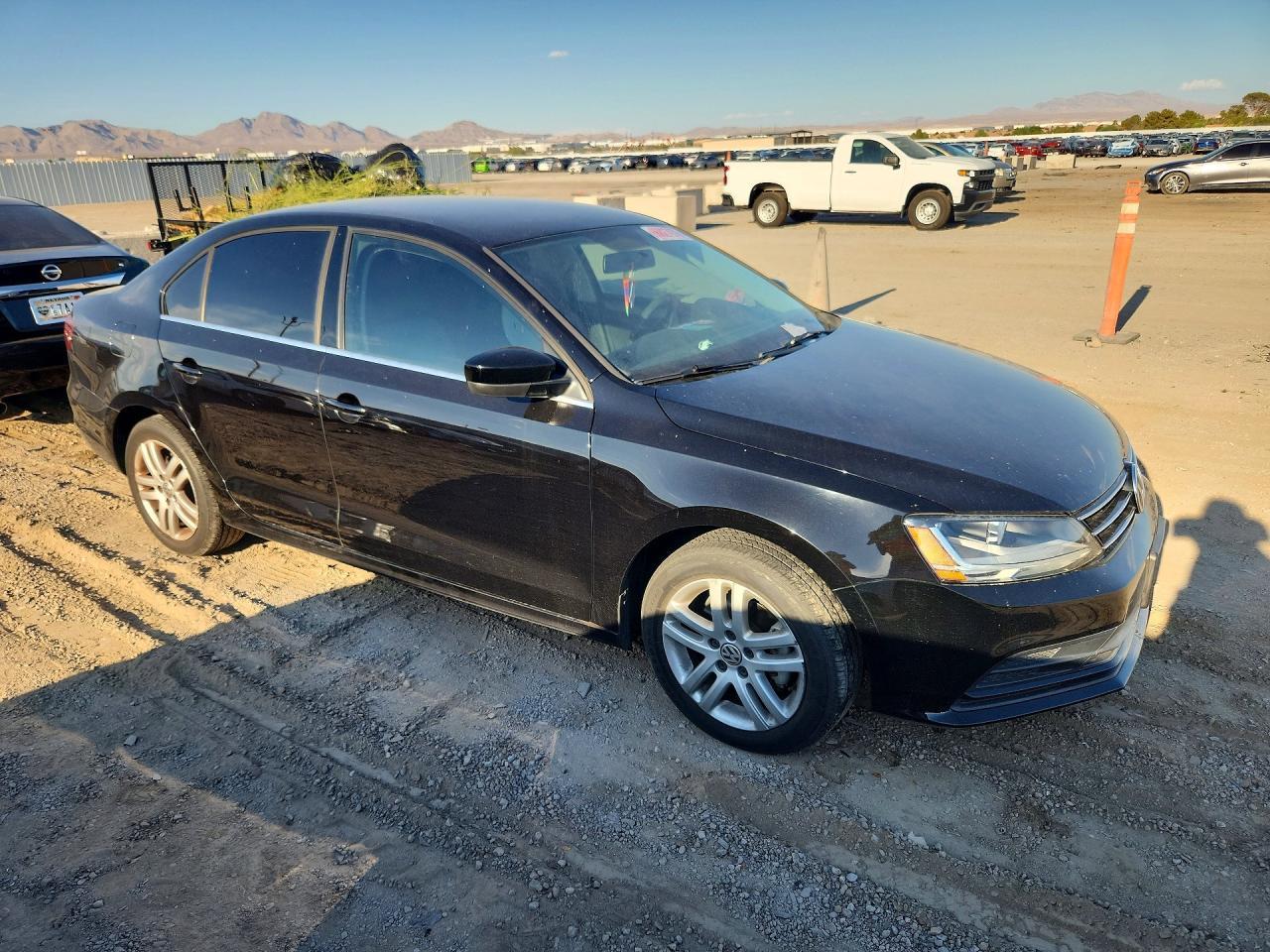 2017 Volkswagen Jetta S - zdjęcie 4