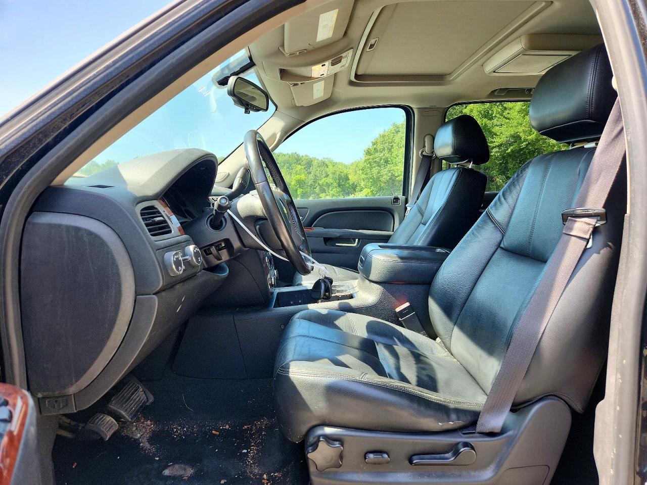 2013 Chevrolet Suburban K1500 Lt - zdjęcie 7