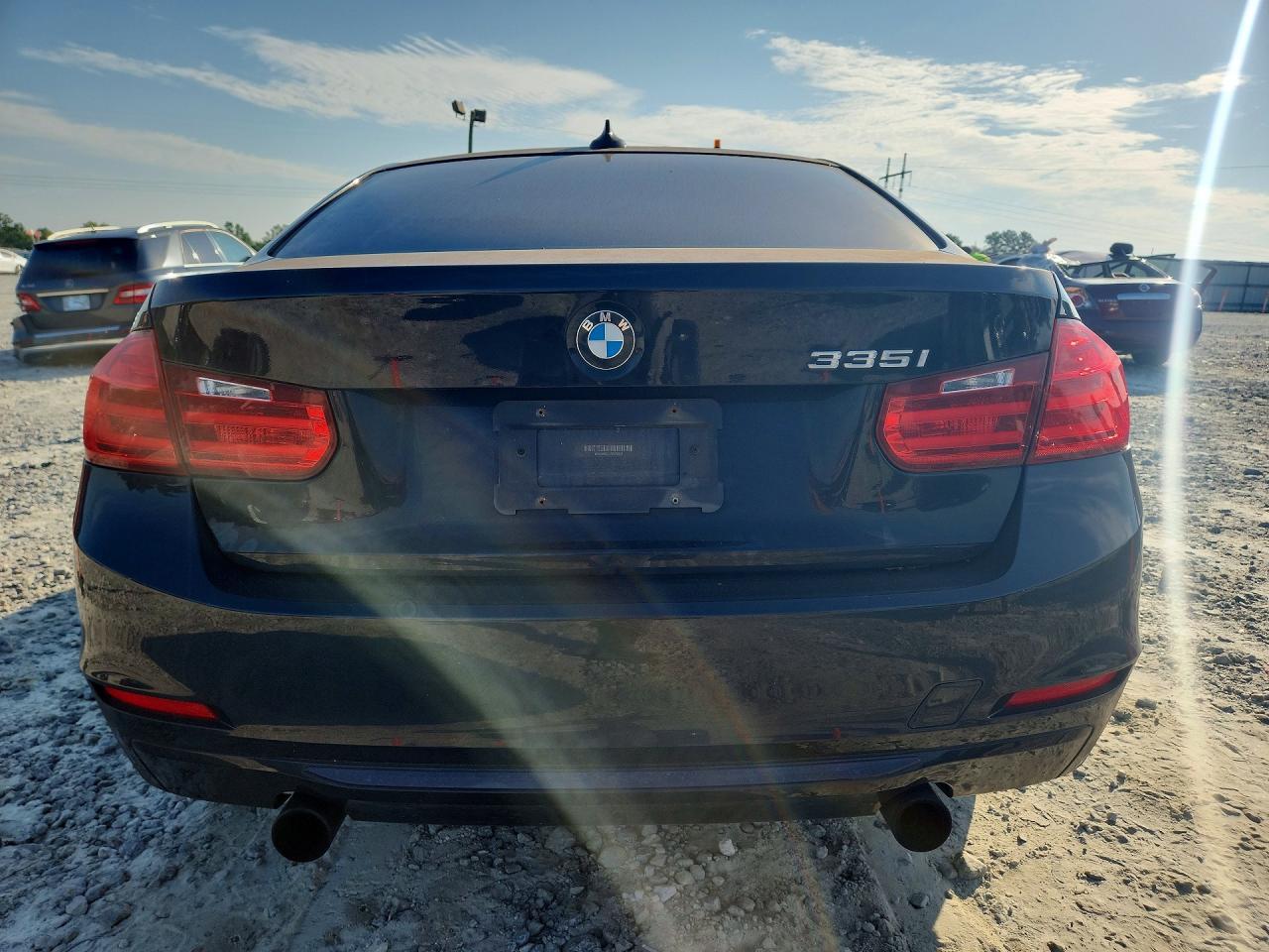 2013 BMW 335 I - zdjęcie 6