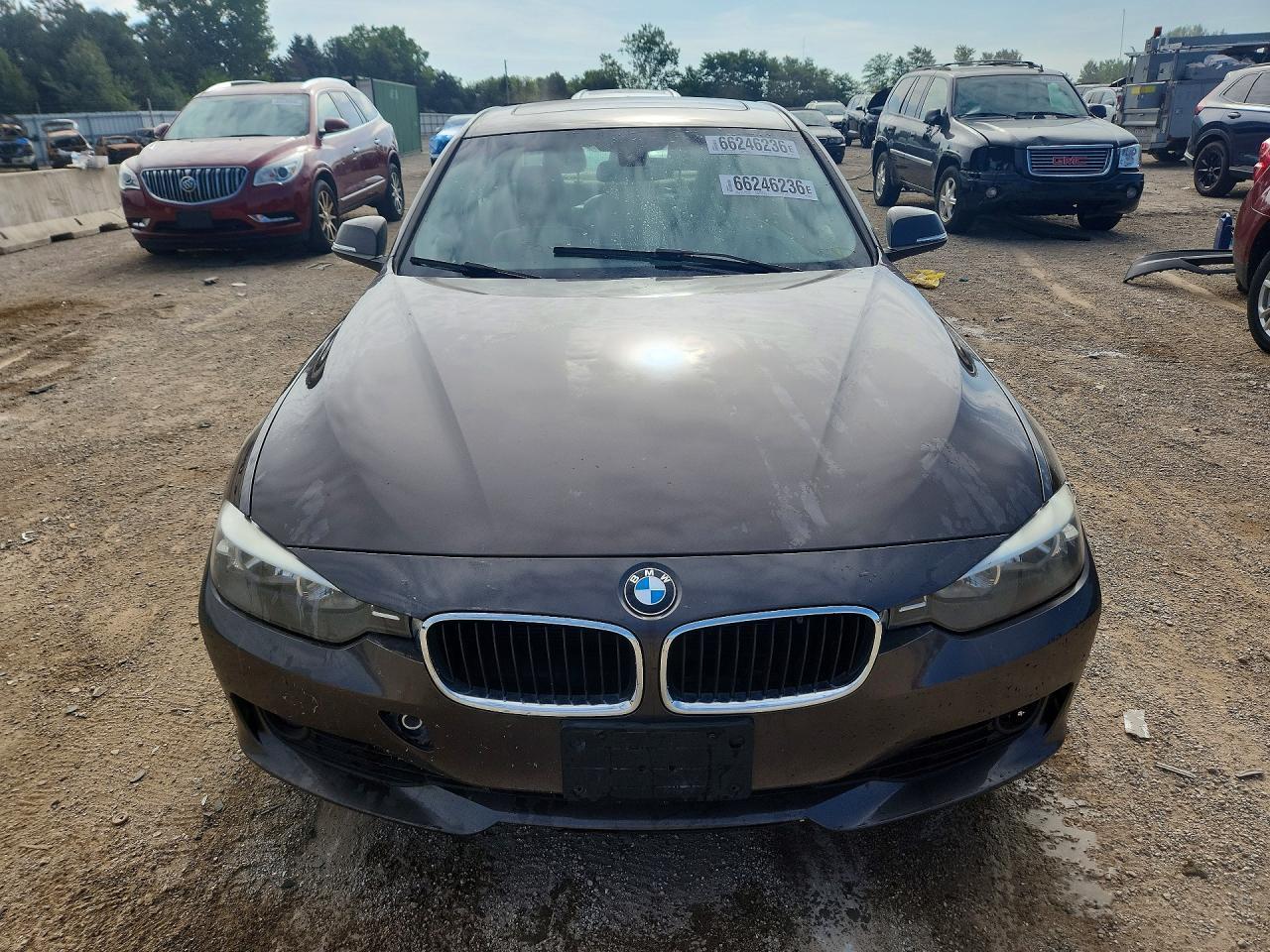 2013 BMW 328 I - zdjęcie 5