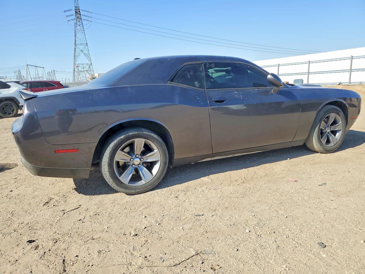 2019 Dodge Challenger Sxt - zdjęcie 3