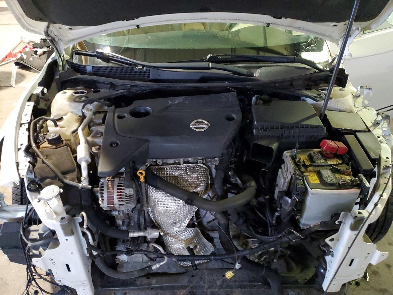 2013 Nissan Altima 2.5 - zdjęcie 11