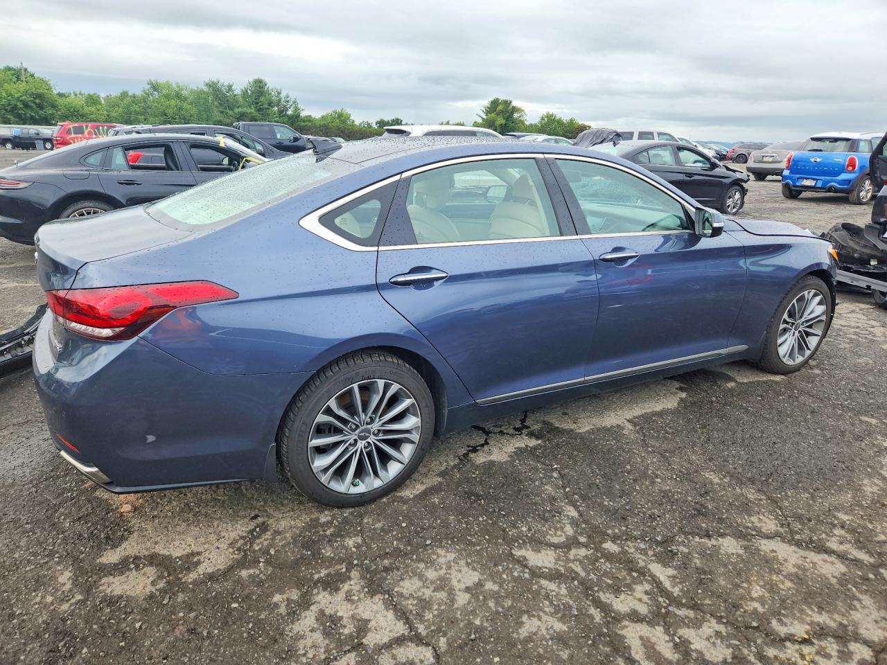 2016 Hyundai Genesis 3.8L - zdjęcie 3