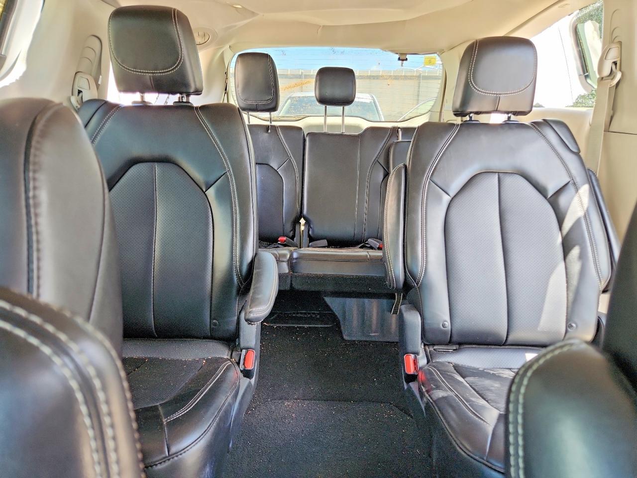 2024 Chrysler Pacifica Touring L - zdjęcie 10