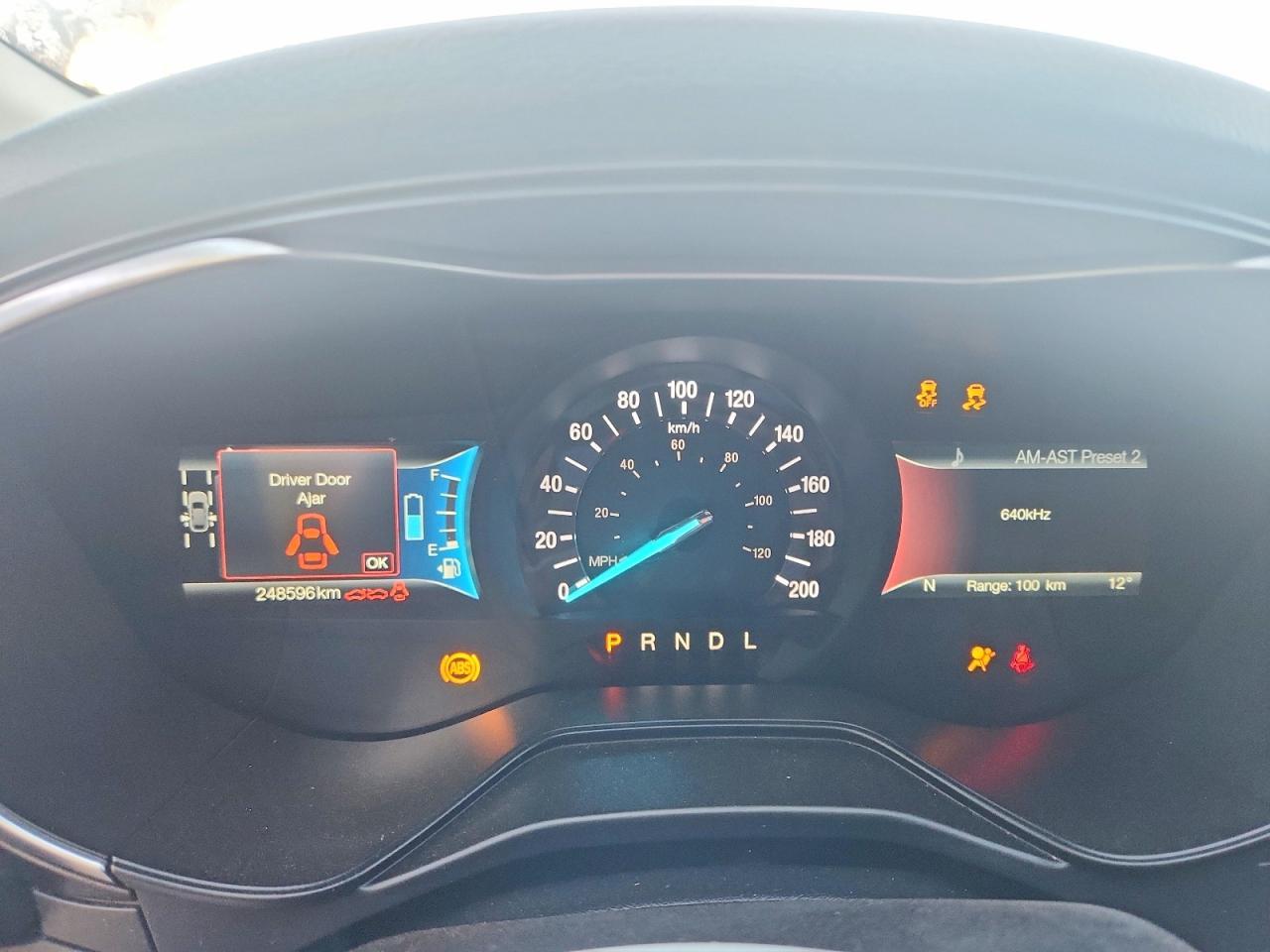 2019 Ford Fusion Titanium - zdjęcie 9