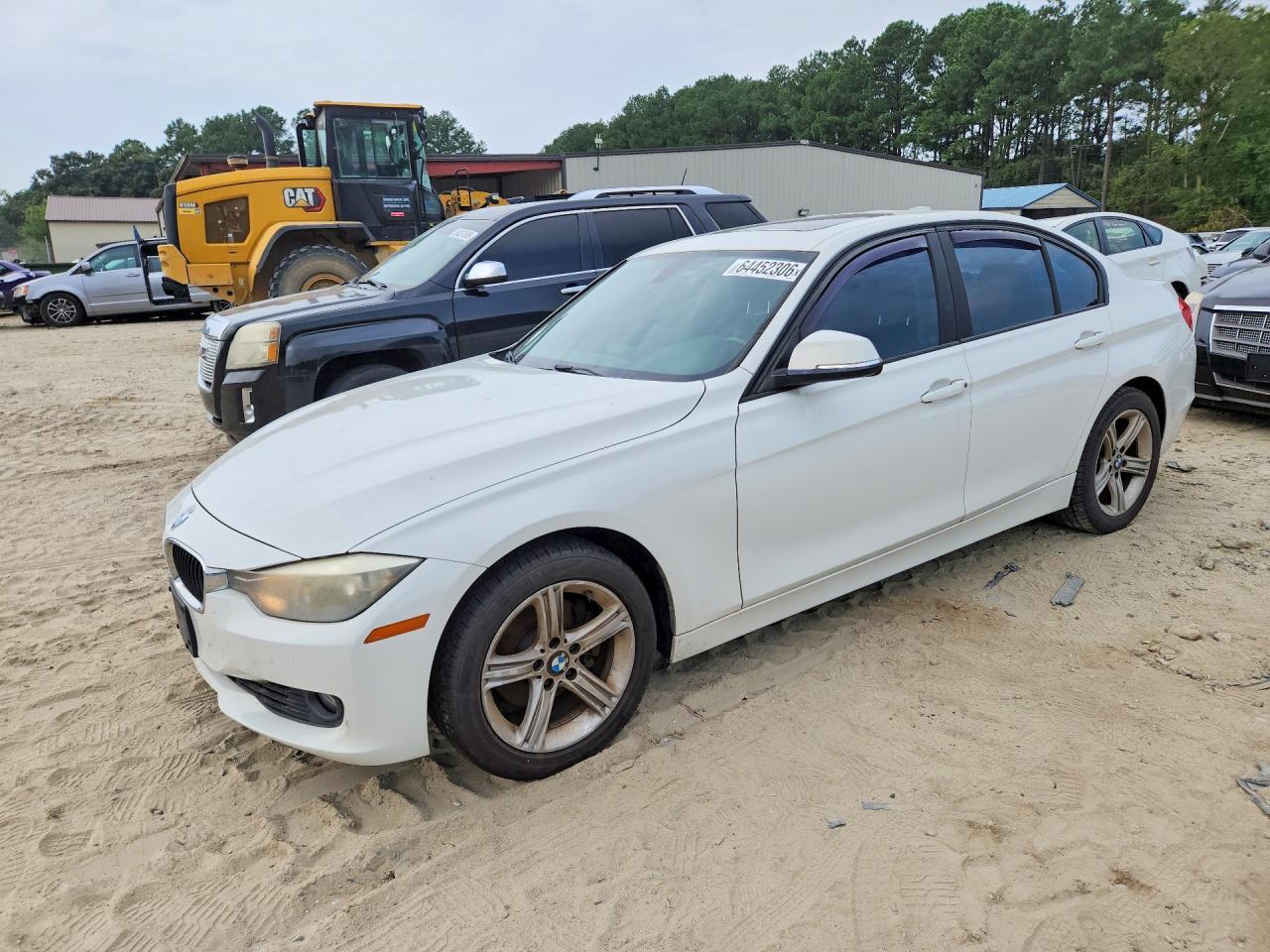 2013 BMW Seria 3 328i - zdjęcie główne