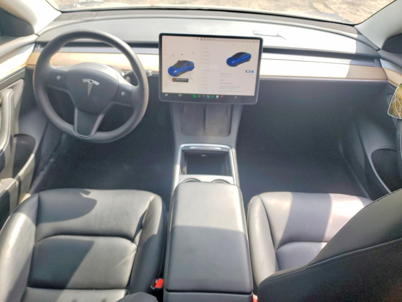 2022 Tesla Model 3 - zdjęcie 8