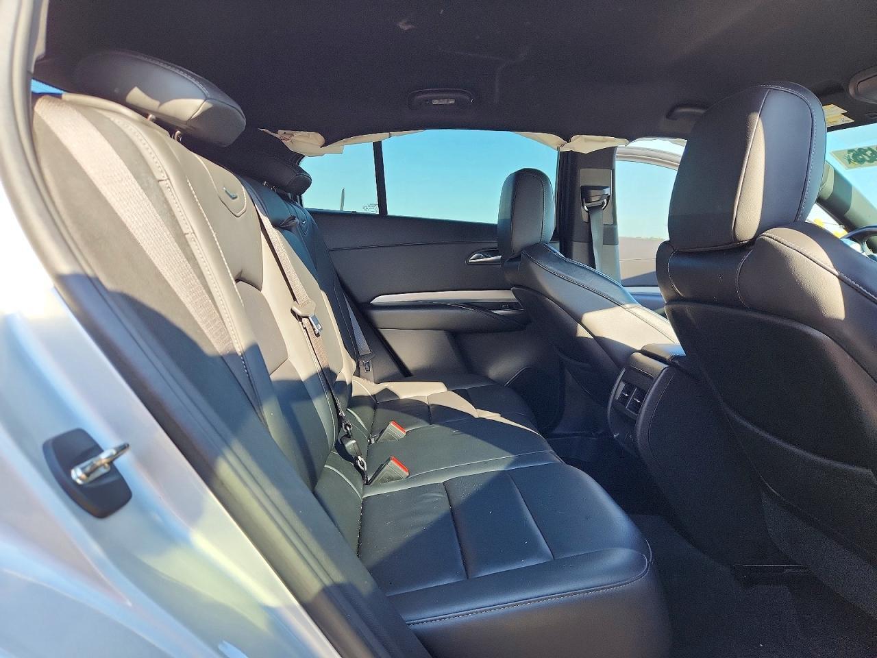 2022 Cadillac Xt4 Premium Luxury - zdjęcie 11