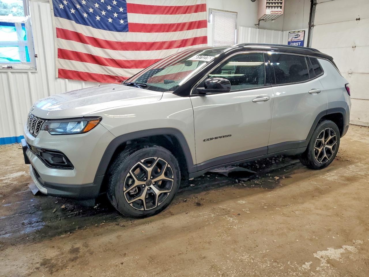 2025 Jeep Compass Limited - zdjęcie główne