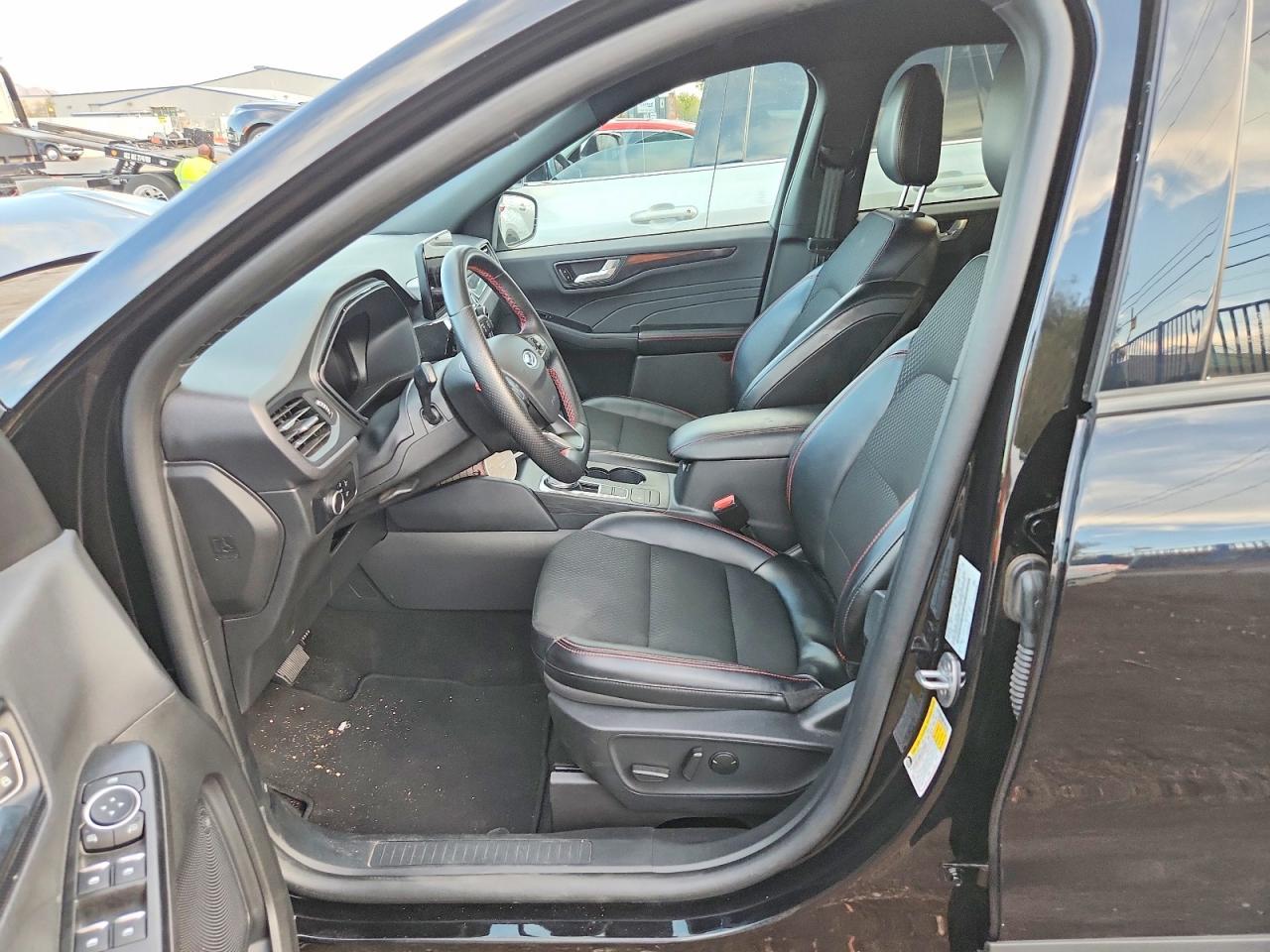 2025 Ford Escape St Line - zdjęcie 7