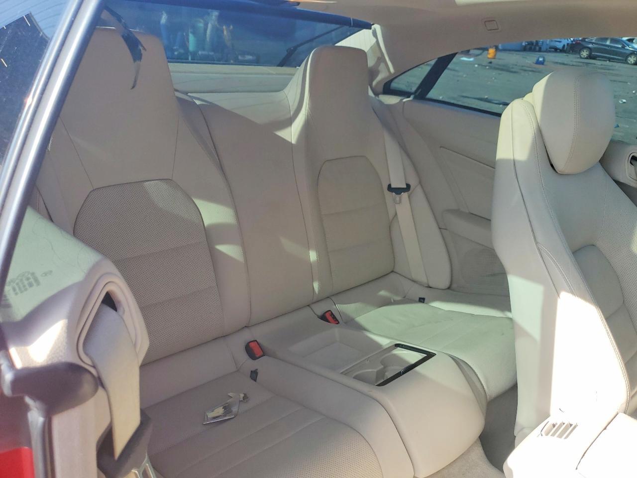 2014 Mercedes-Benz E 350 - zdjęcie 10