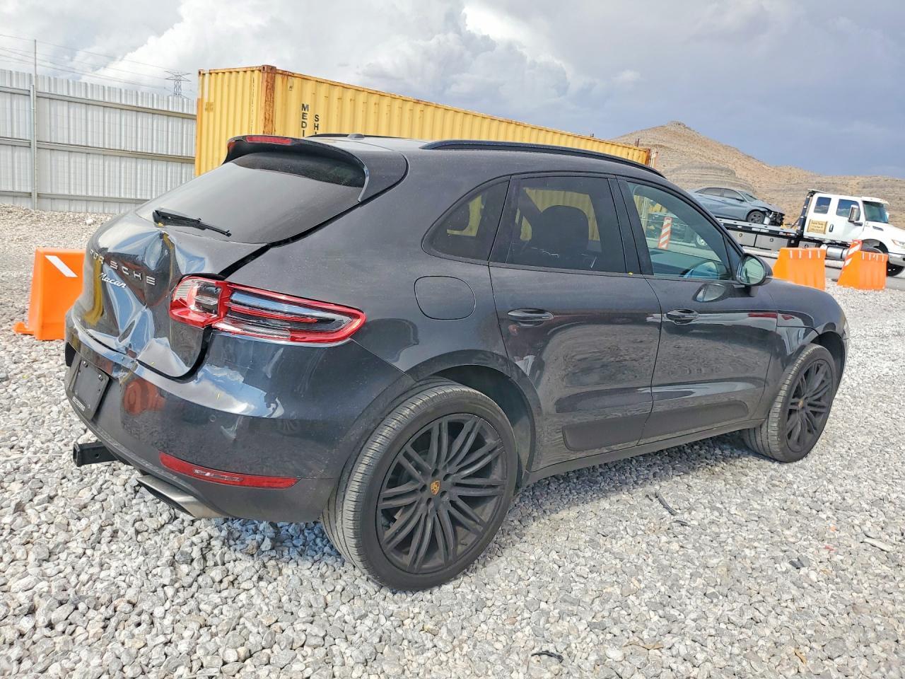 2017 Porsche Macan - zdjęcie 3