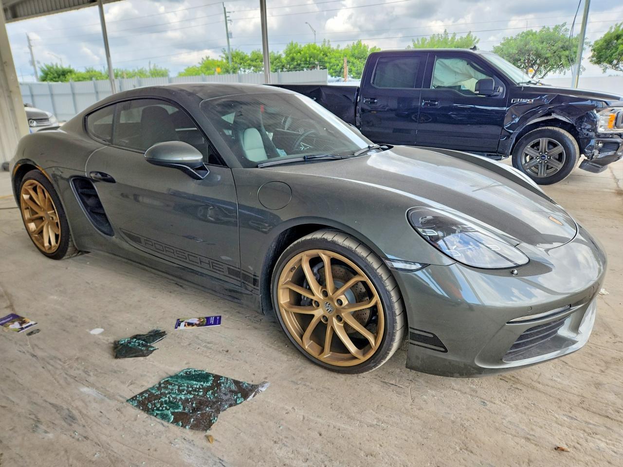 2024 Porsche 718 Cayman - zdjęcie 4