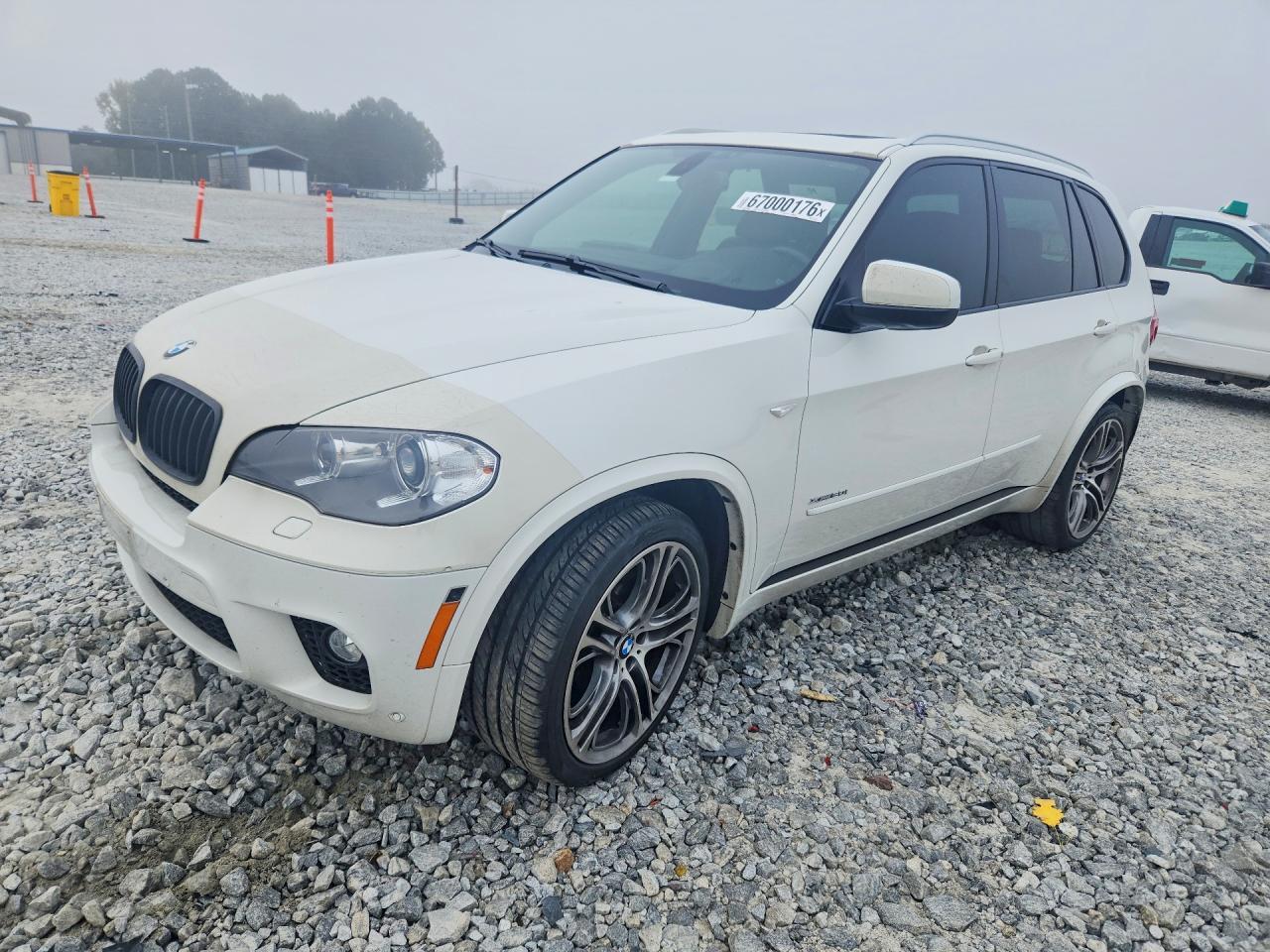 2013 BMW X5 xDrive50I - zdjęcie główne