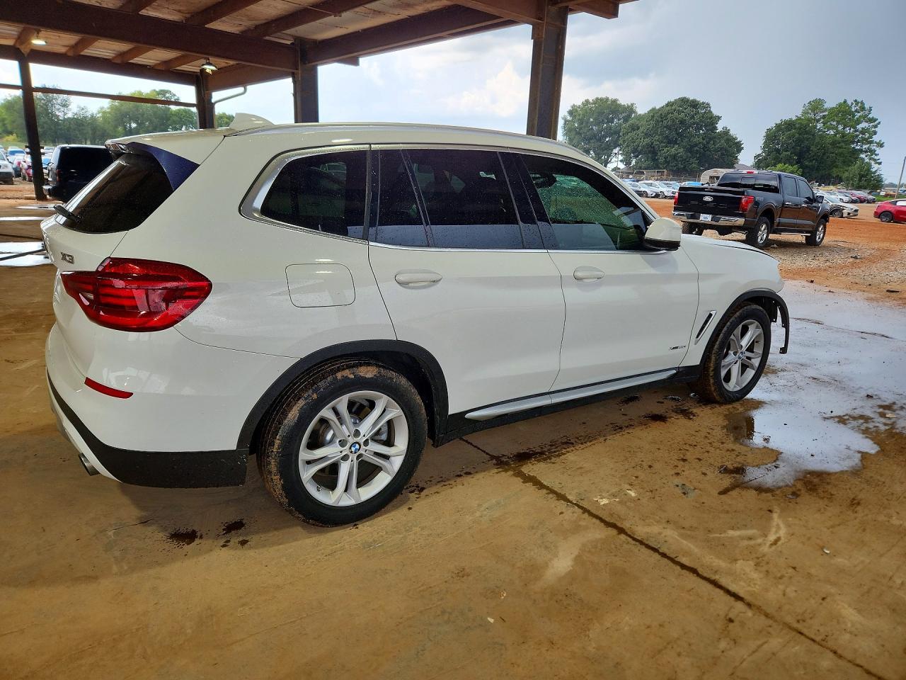 2018 BMW X3 xDrive30I - zdjęcie 3