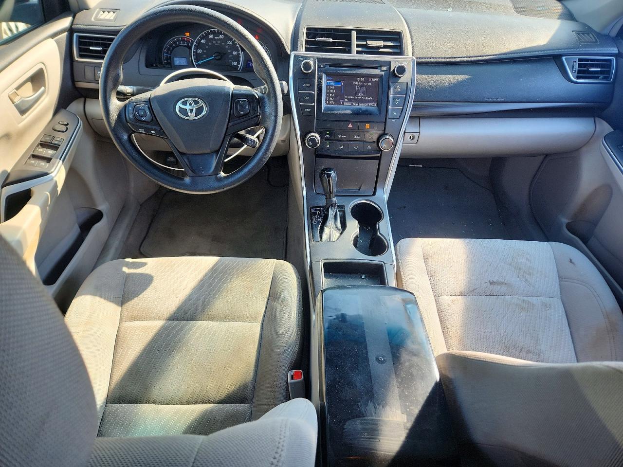 2015 Toyota Camry Le - zdjęcie 8