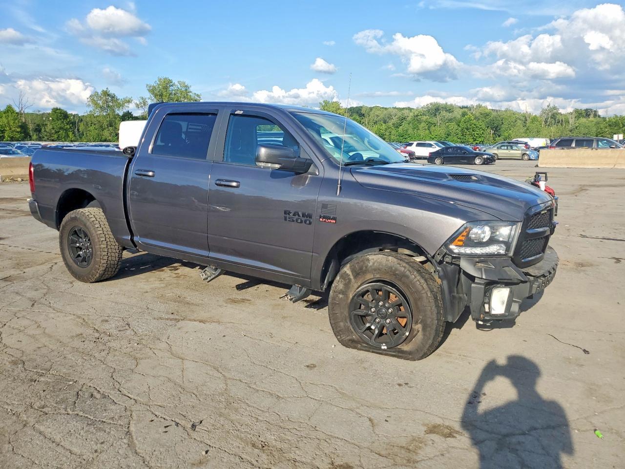2017 Ram 1500 Sport - zdjęcie 4