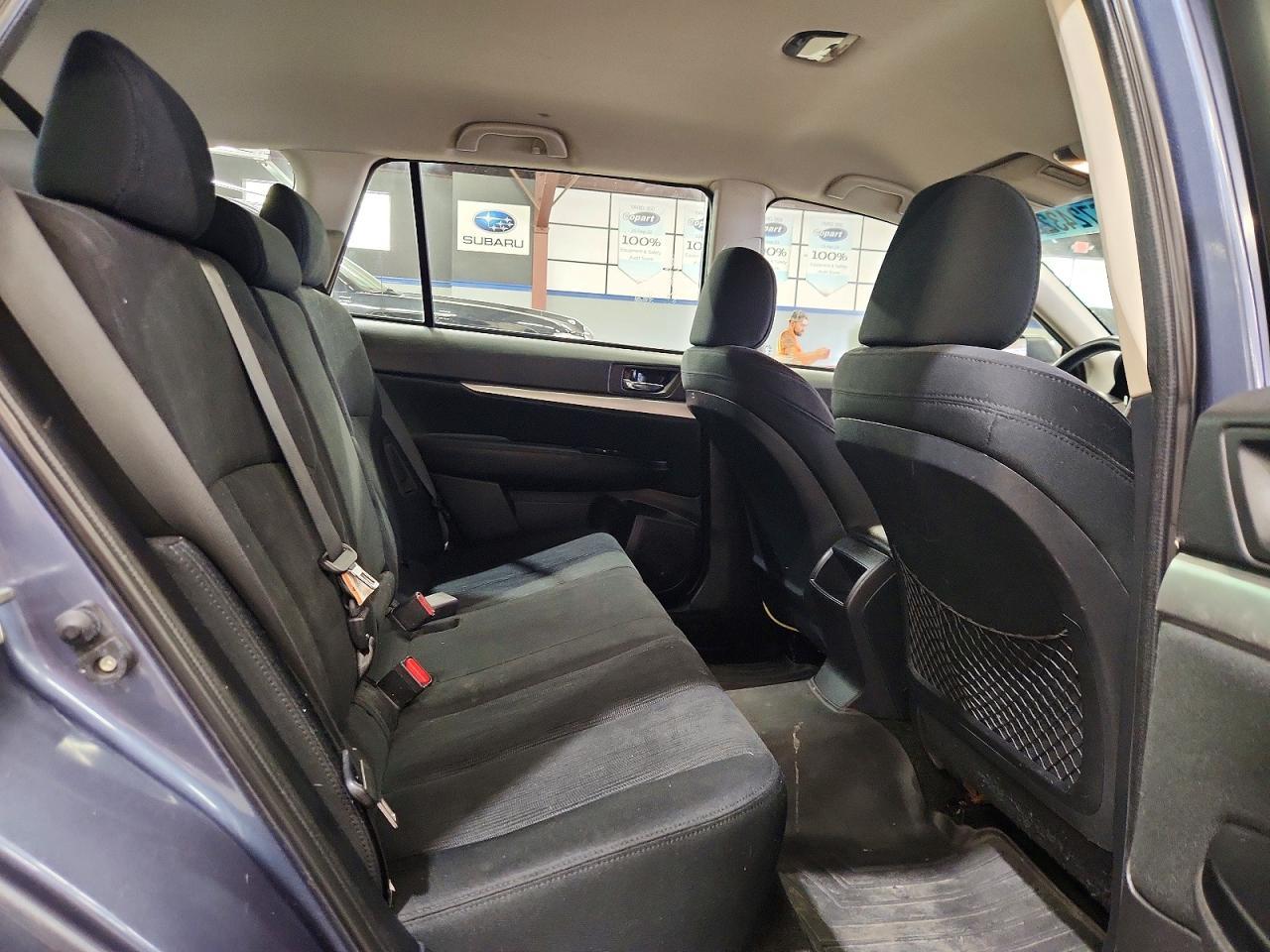 2014 Subaru Outback 2.5I - zdjęcie 11