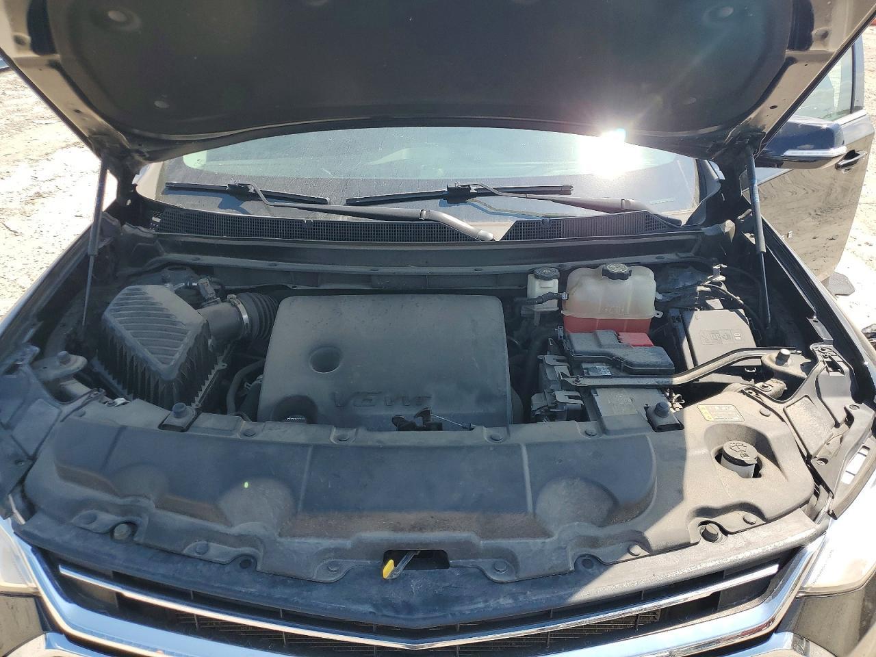 2020 Chevrolet Traverse Lt - zdjęcie 12