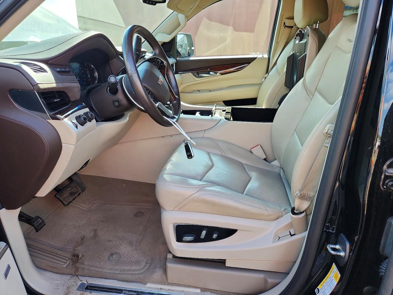 2016 Cadillac Escalade Esv Luxury - zdjęcie 7
