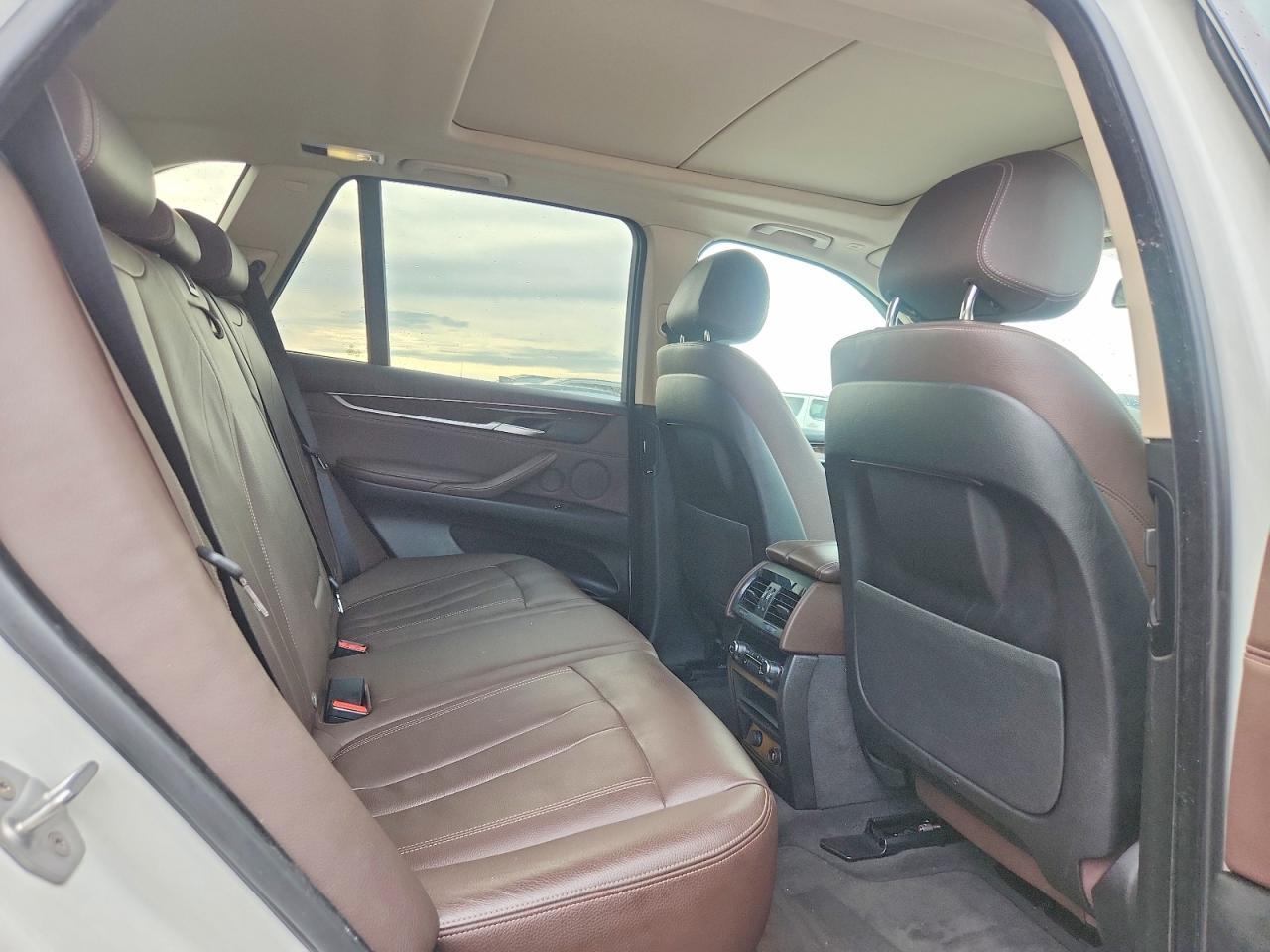 2016 BMW X5 xDrive35I - zdjęcie 10