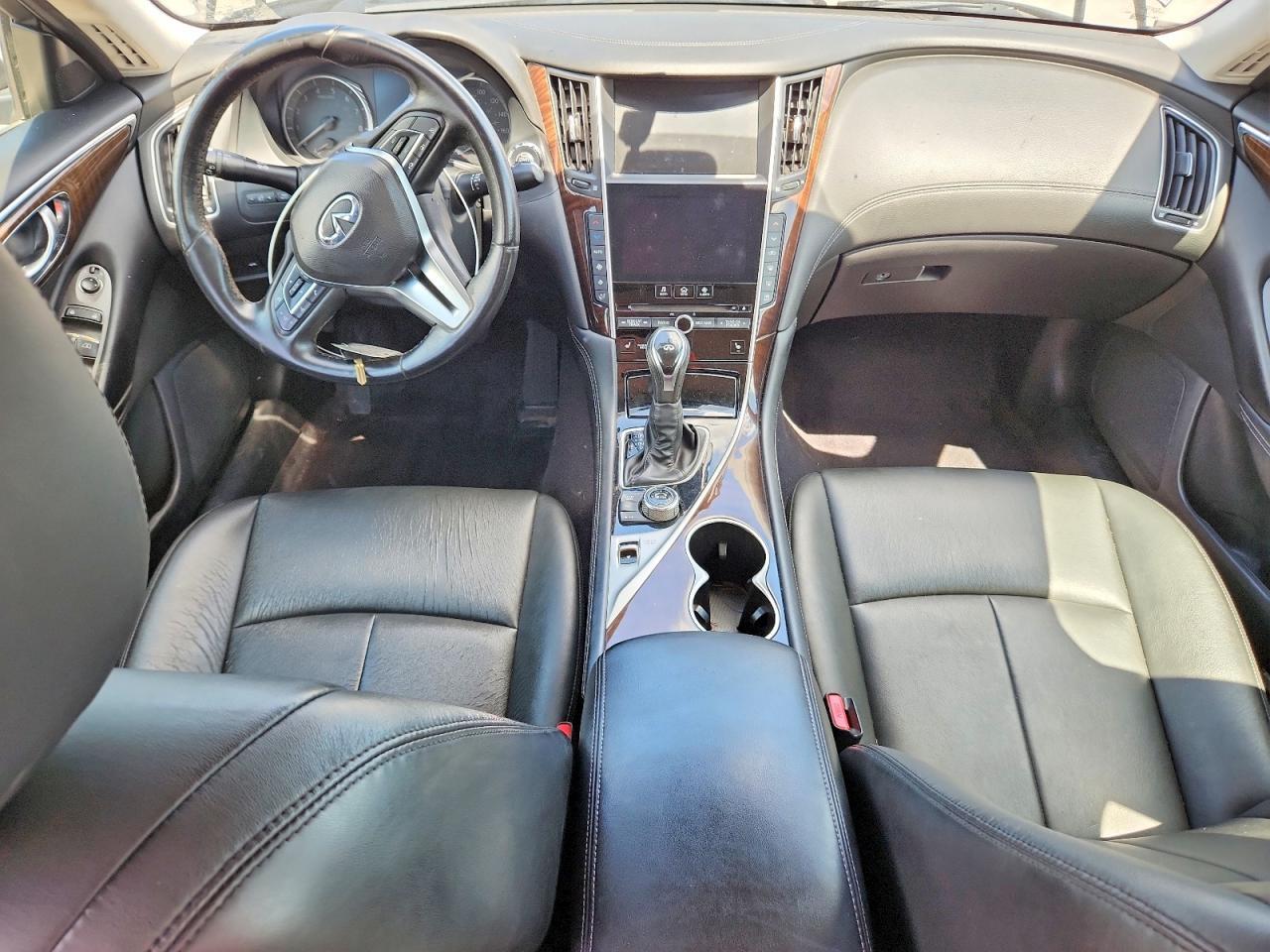 2018 Infiniti Q50 3.0T Luxe - zdjęcie 8