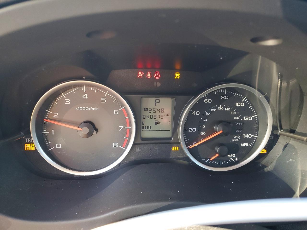 2014 Subaru Forester 2.5I - zdjęcie 9