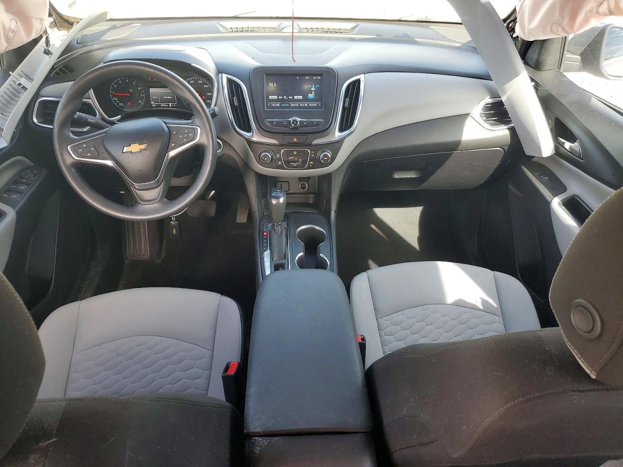 2018 Chevrolet Equinox Ls - zdjęcie 8