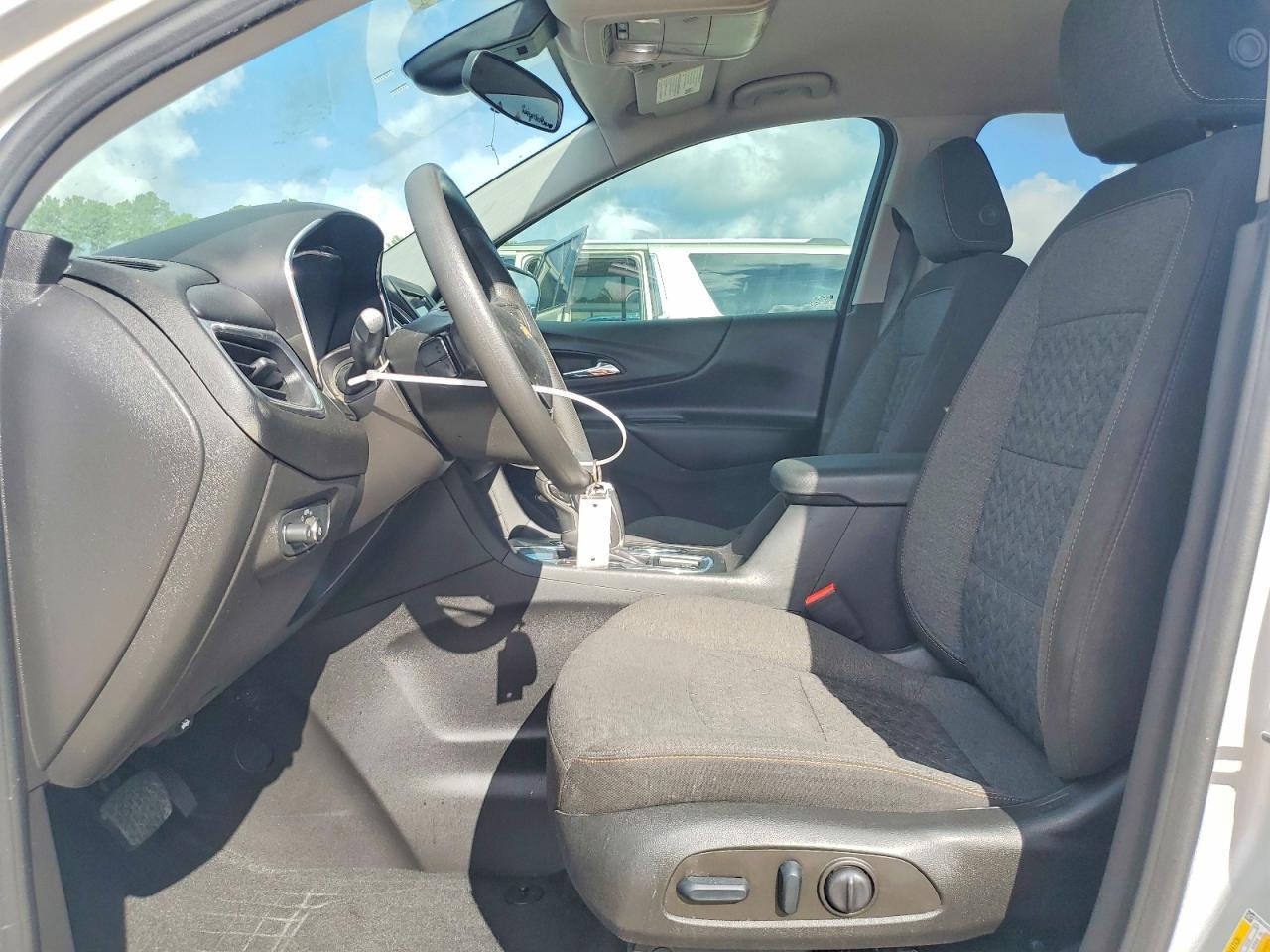 2022 Chevrolet Equinox Lt - zdjęcie 7