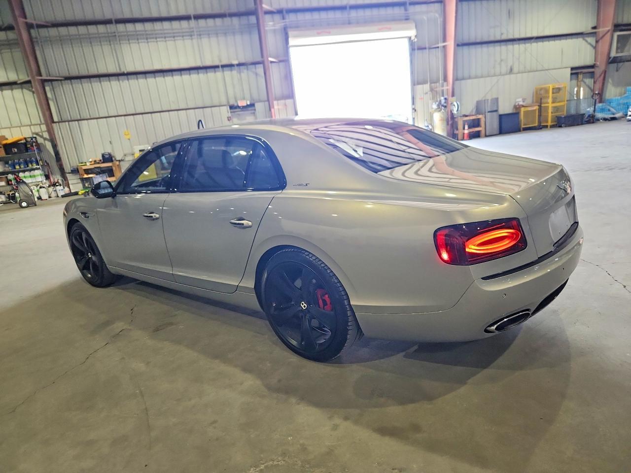 2017 Bentley Flying Spur - zdjęcie 2