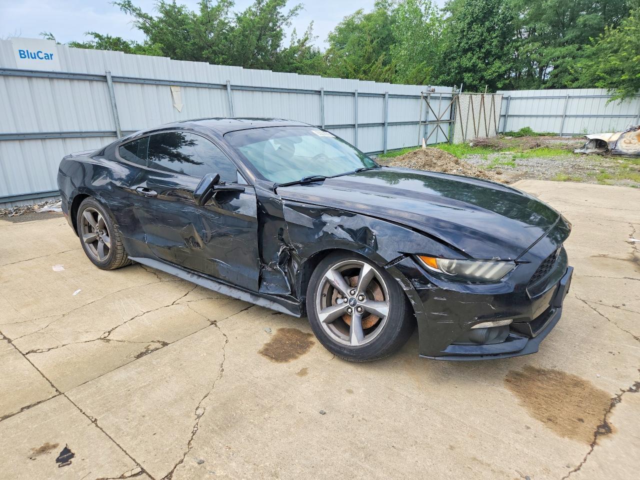 2015 Ford Mustang - zdjęcie 4