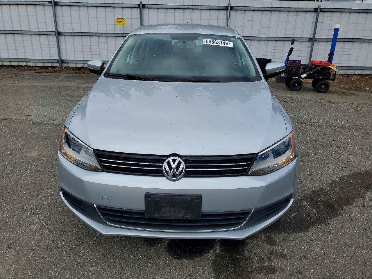 2014 Volkswagen Jetta Se - zdjęcie 5
