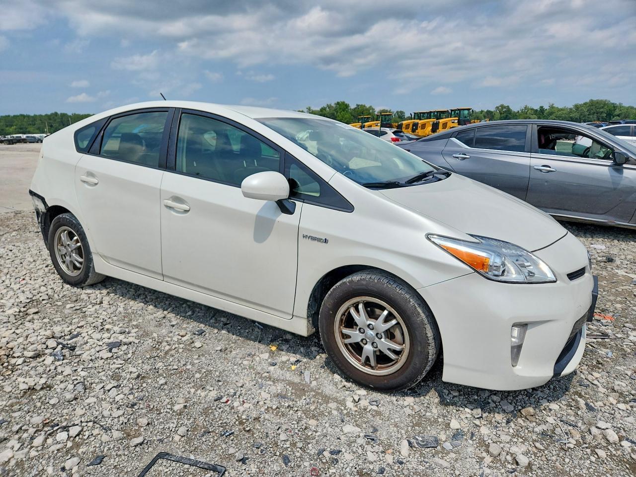 2014 Toyota Prius Two - zdjęcie 4