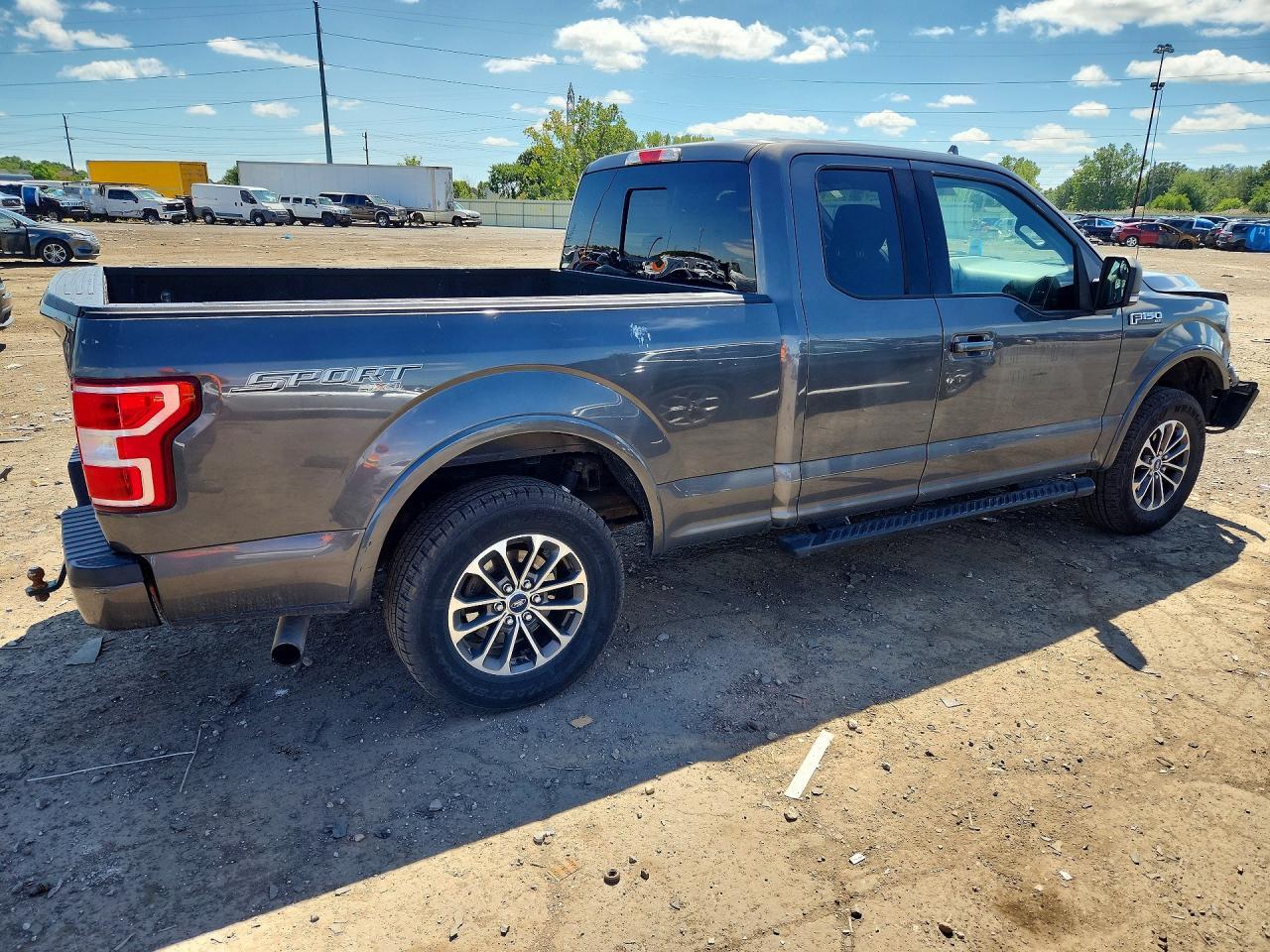 2018 Ford F150 Super Cab - zdjęcie 3
