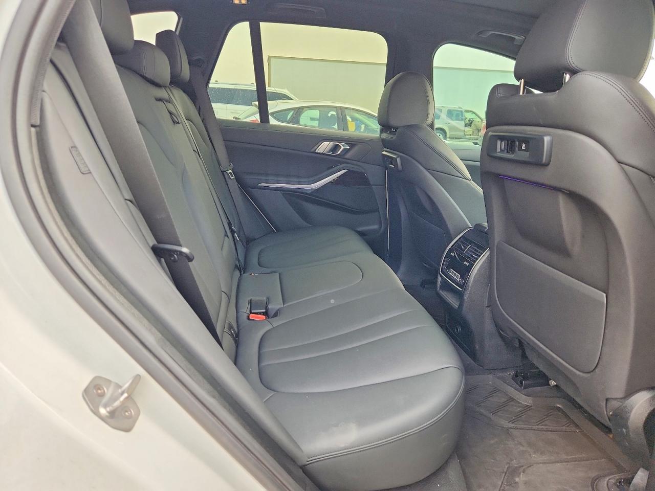 2020 BMW X5 xDrive40I - zdjęcie 11