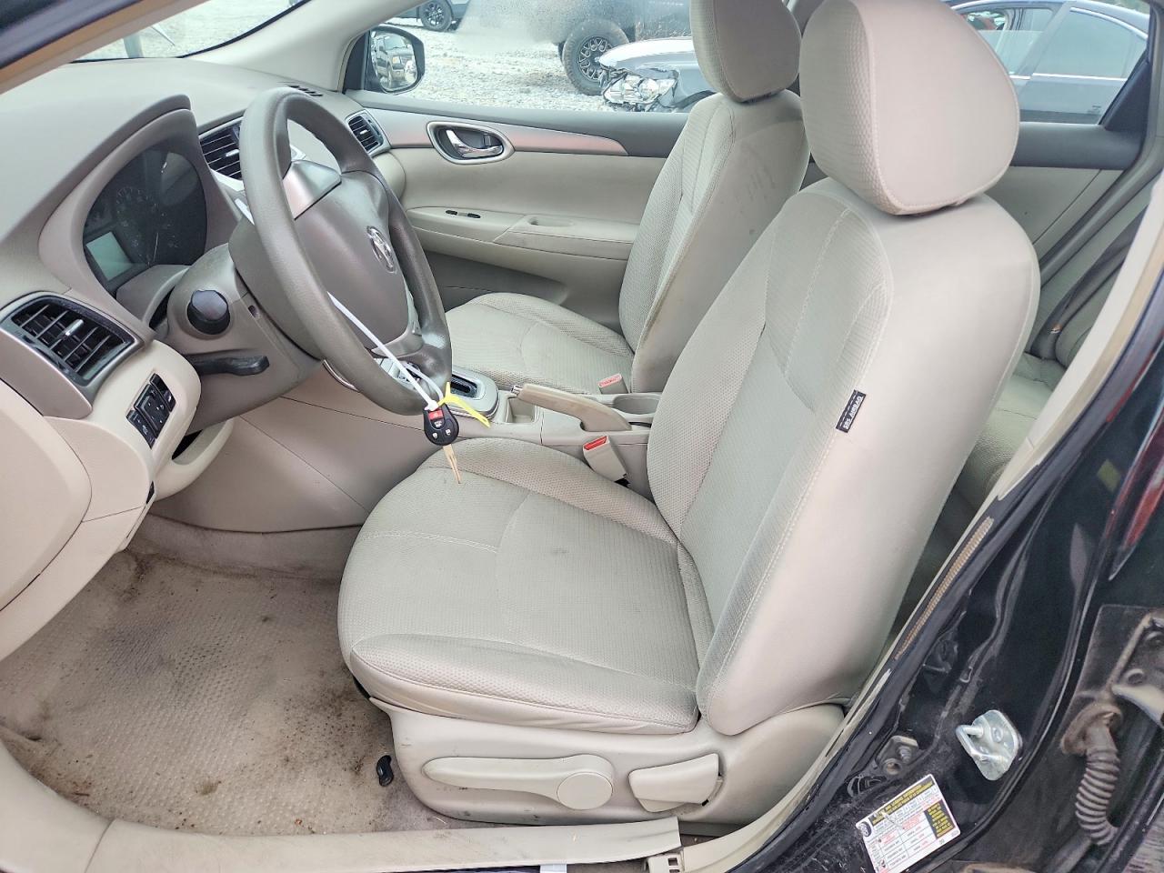 2013 Nissan Sentra S - zdjęcie 7