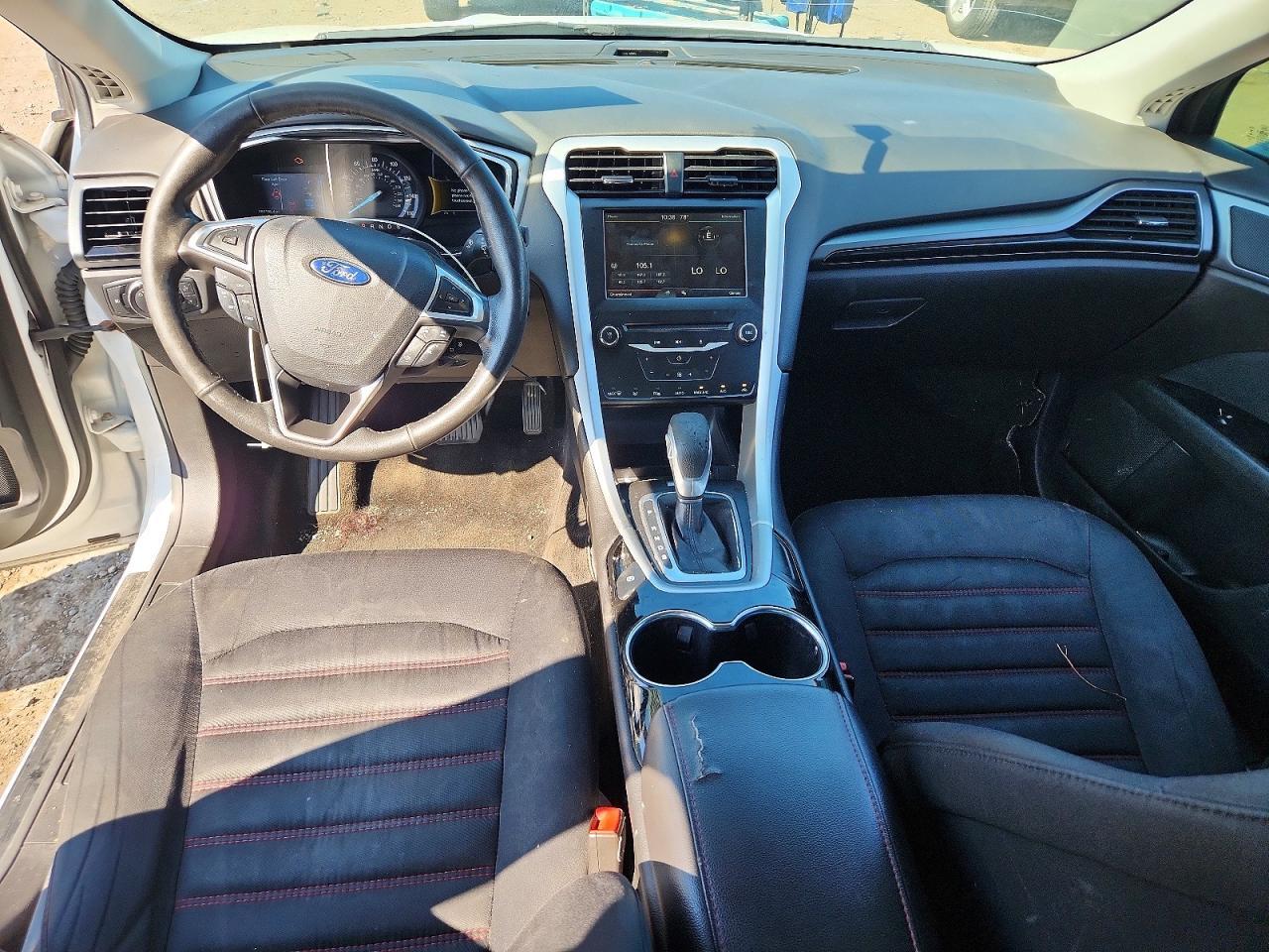 2014 Ford Fusion Se - zdjęcie 8