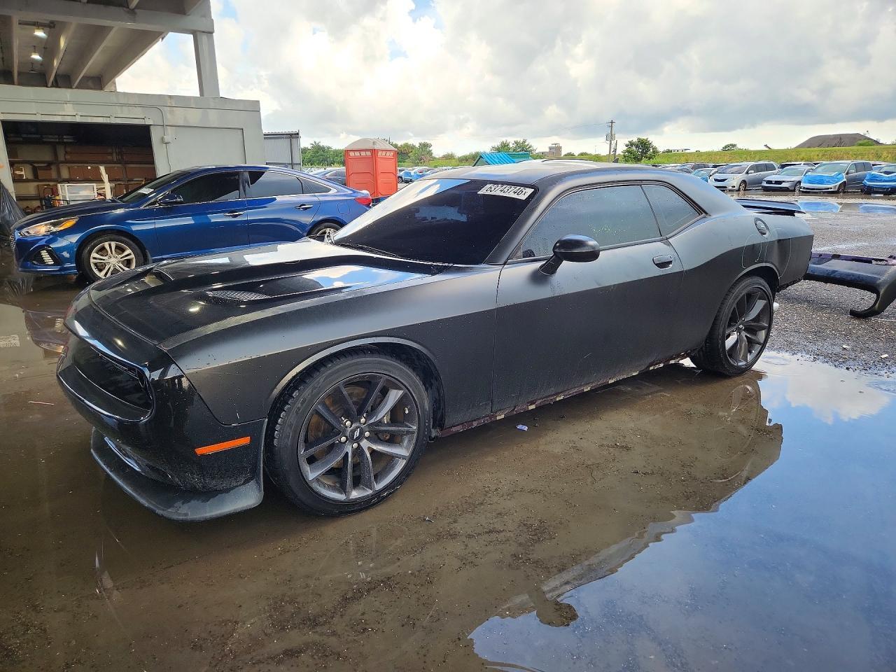 2021 Dodge Challenger Sxt - zdjęcie główne