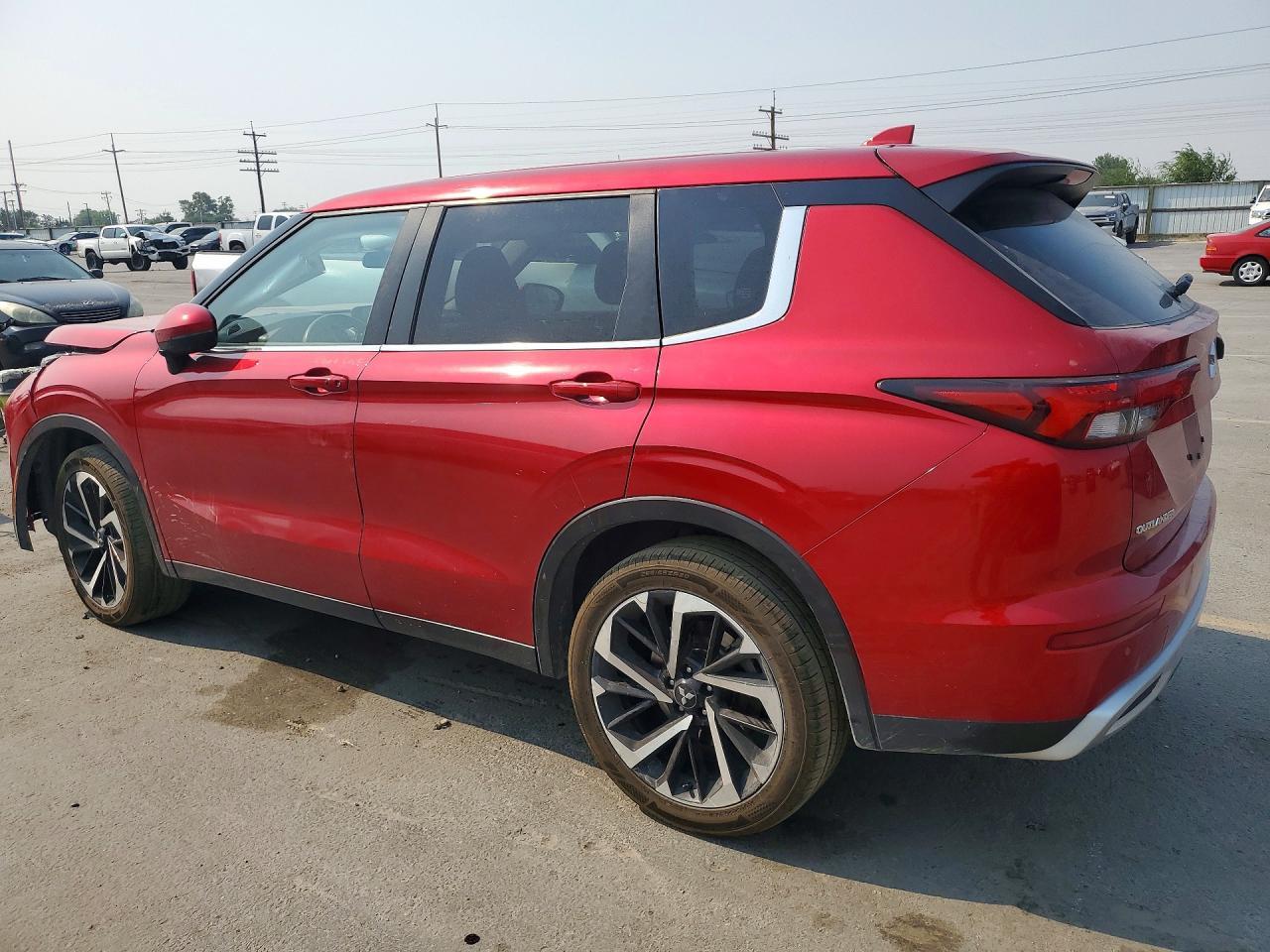 2024 Mitsubishi Outlander Se - zdjęcie 2