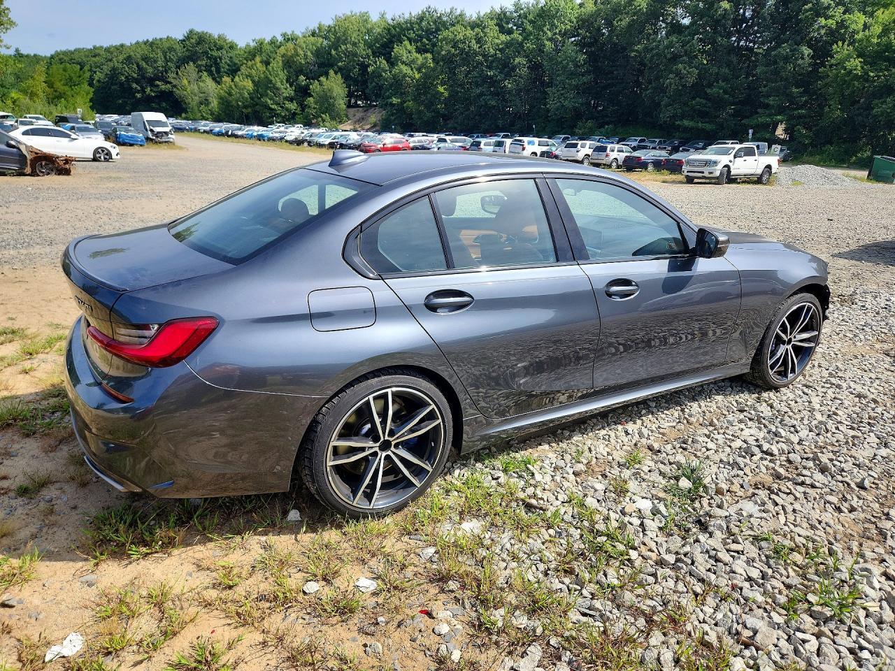 2020 BMW Seria 3 M340i - zdjęcie 3