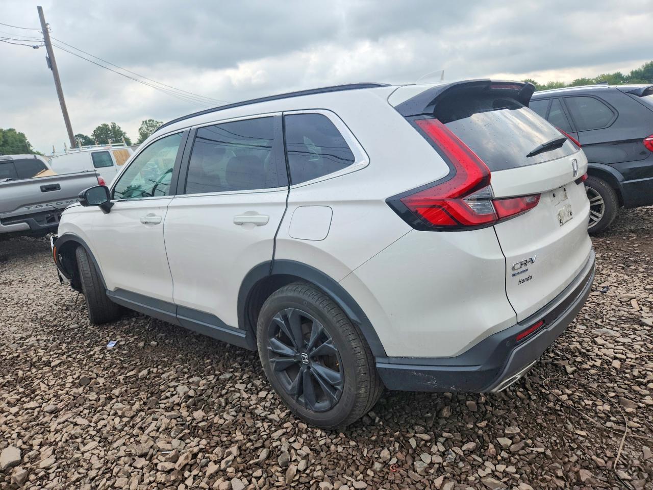 2025 Honda Cr-V Sport Touring - zdjęcie 2