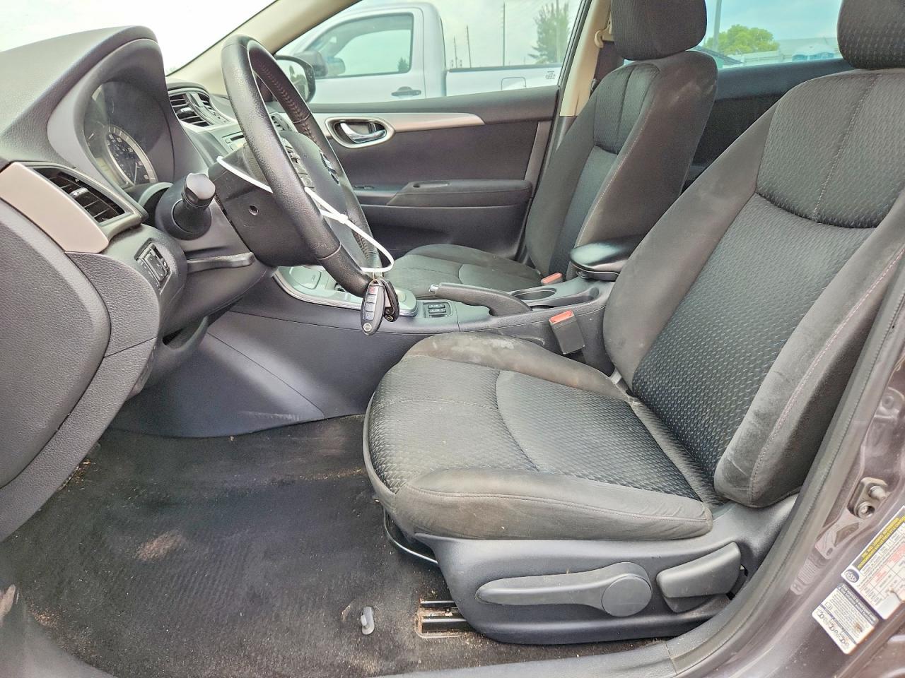 2015 Nissan Sentra Sr - zdjęcie 7