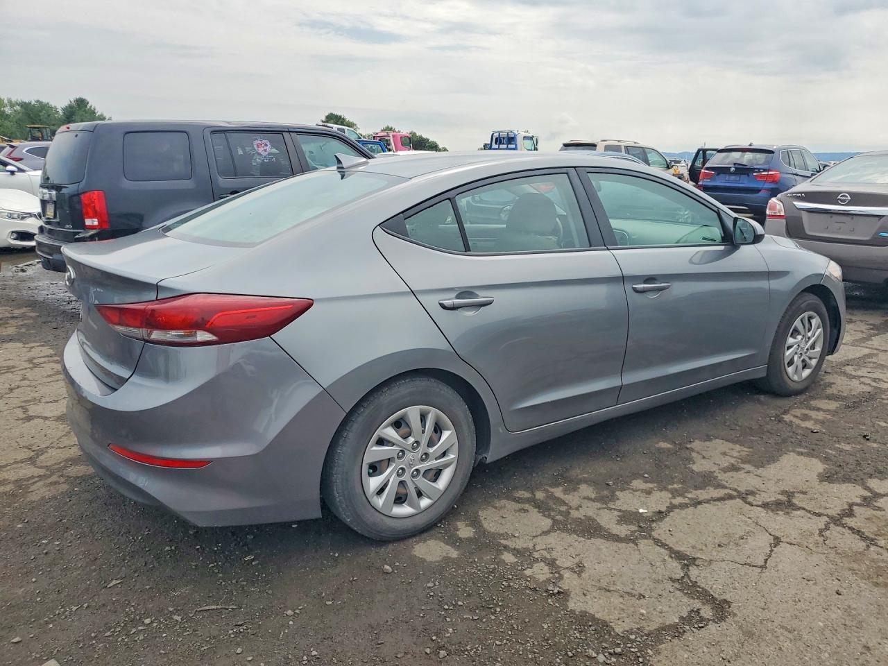 2017 Hyundai Elantra Se - zdjęcie 3
