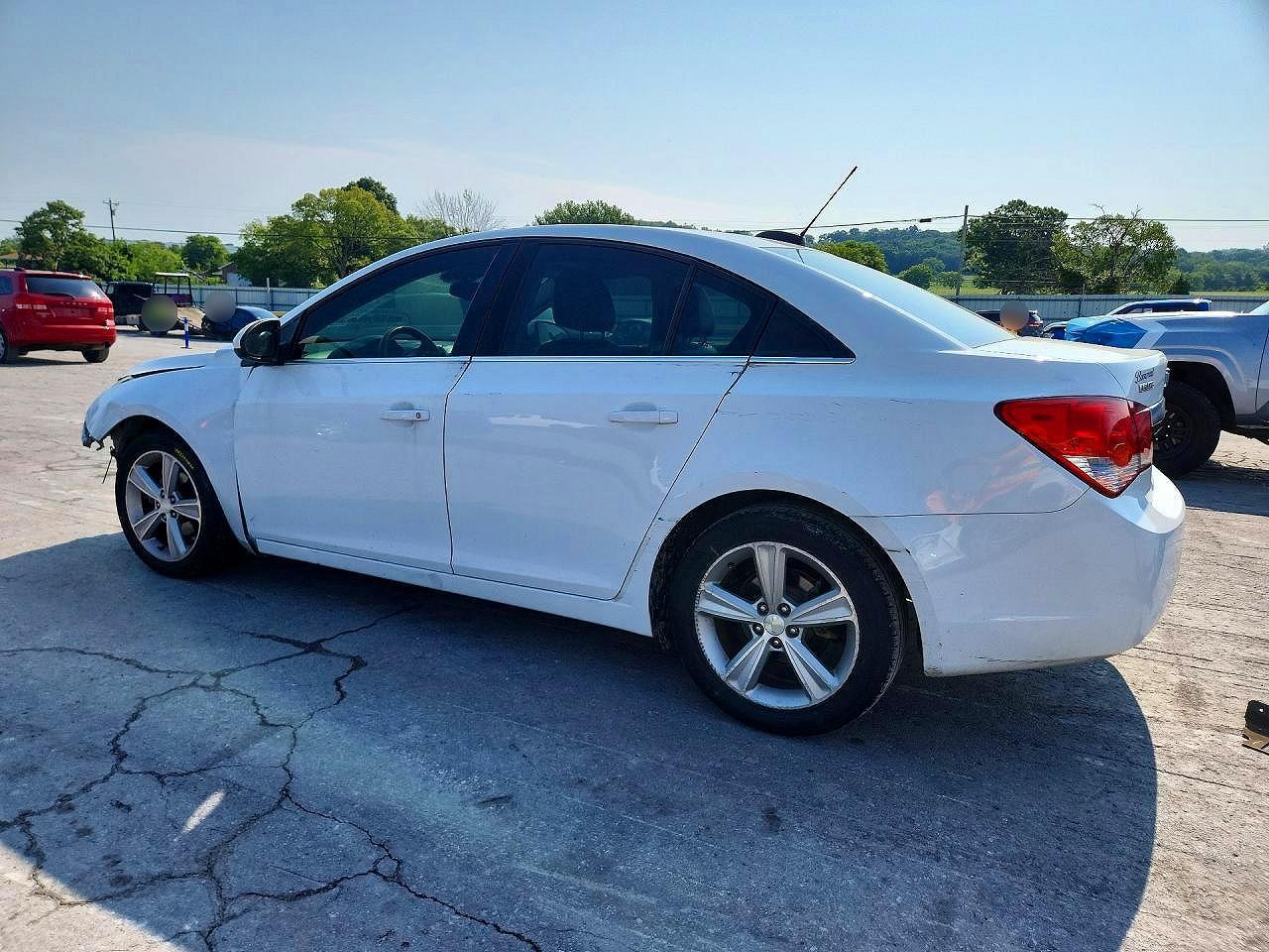 2015 Chevrolet Cruze Lt - zdjęcie 2