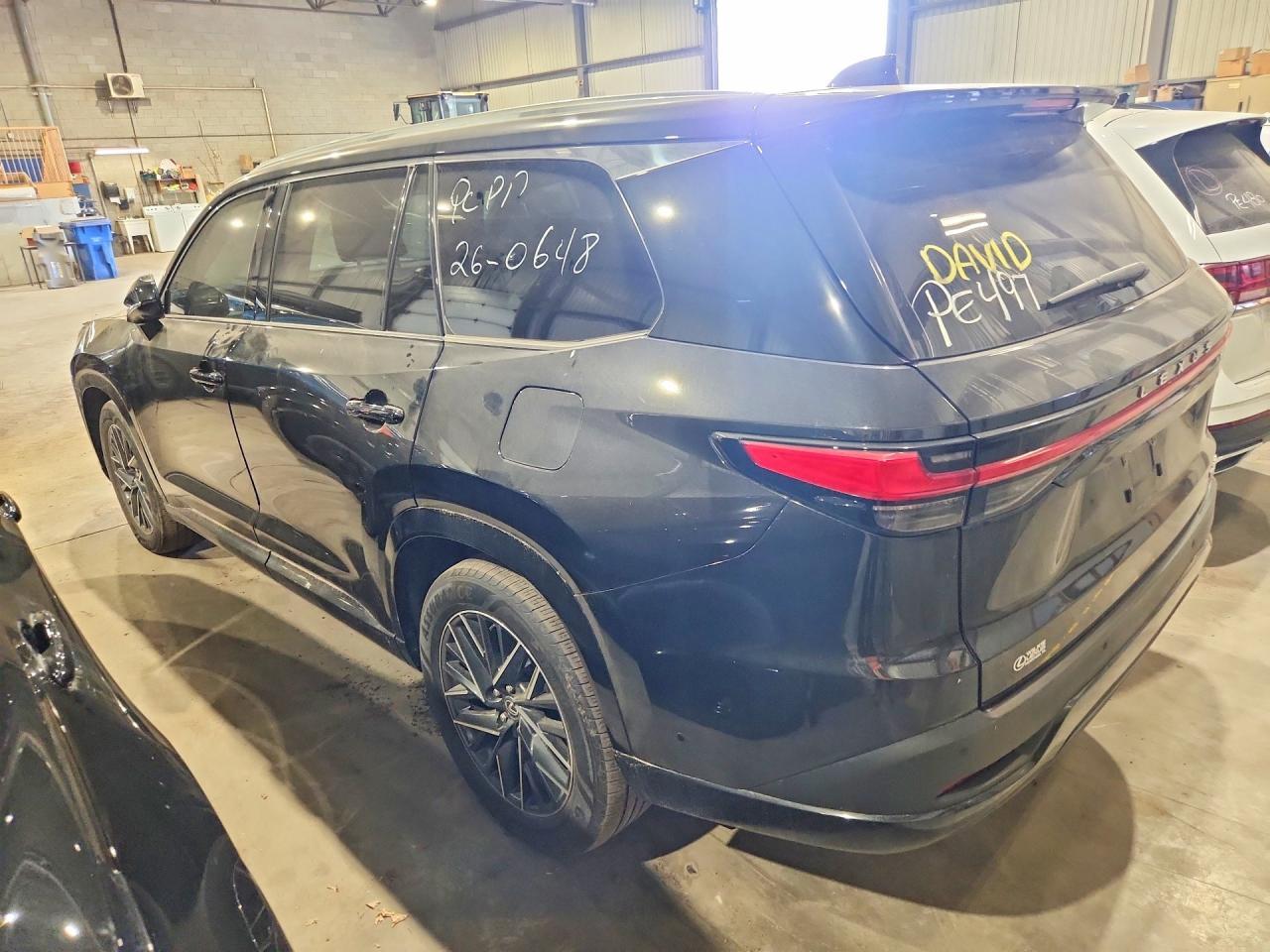 2025 Lexus Tx 350 Luxury - zdjęcie 2
