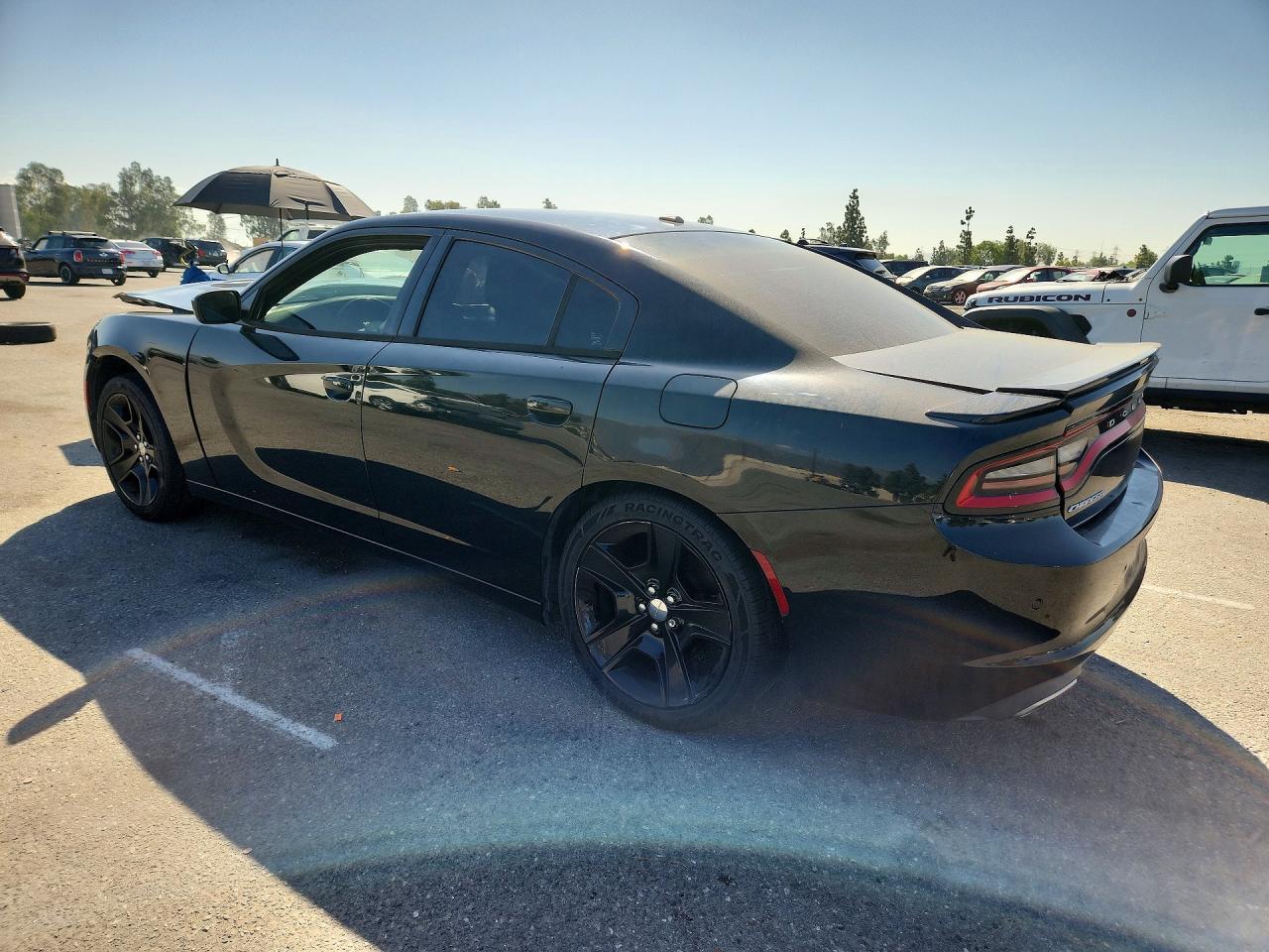 2017 Dodge Charger Se - zdjęcie 2