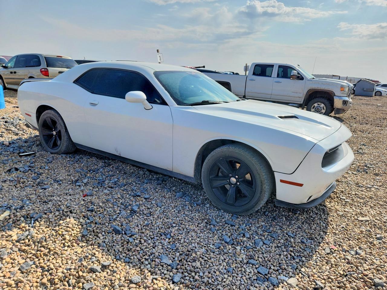 2016 Dodge Challenger Sxt - zdjęcie 4