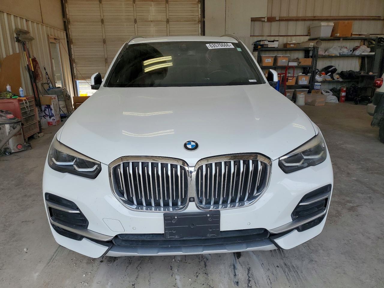 2022 BMW X5 xDrive40I - zdjęcie 5